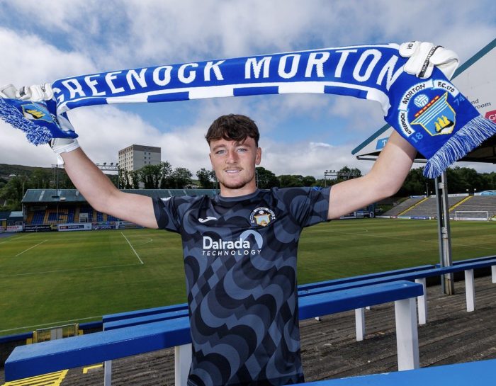 Harrison leaves Man Utd